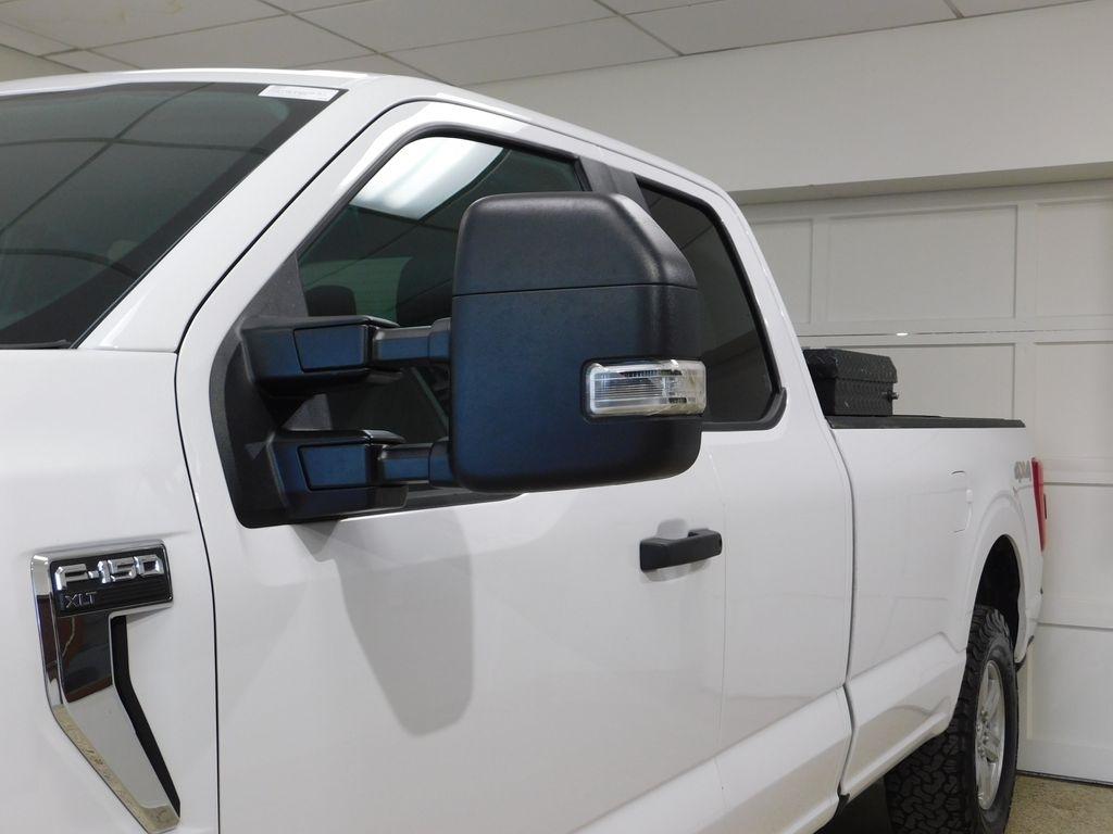 Ford F-150 XLT SuperCab 8-ft. Bed 4WD 2023