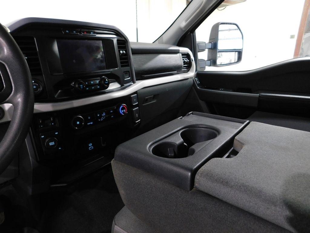 Ford F-150 XLT SuperCab 8-ft. Bed 4WD 2023