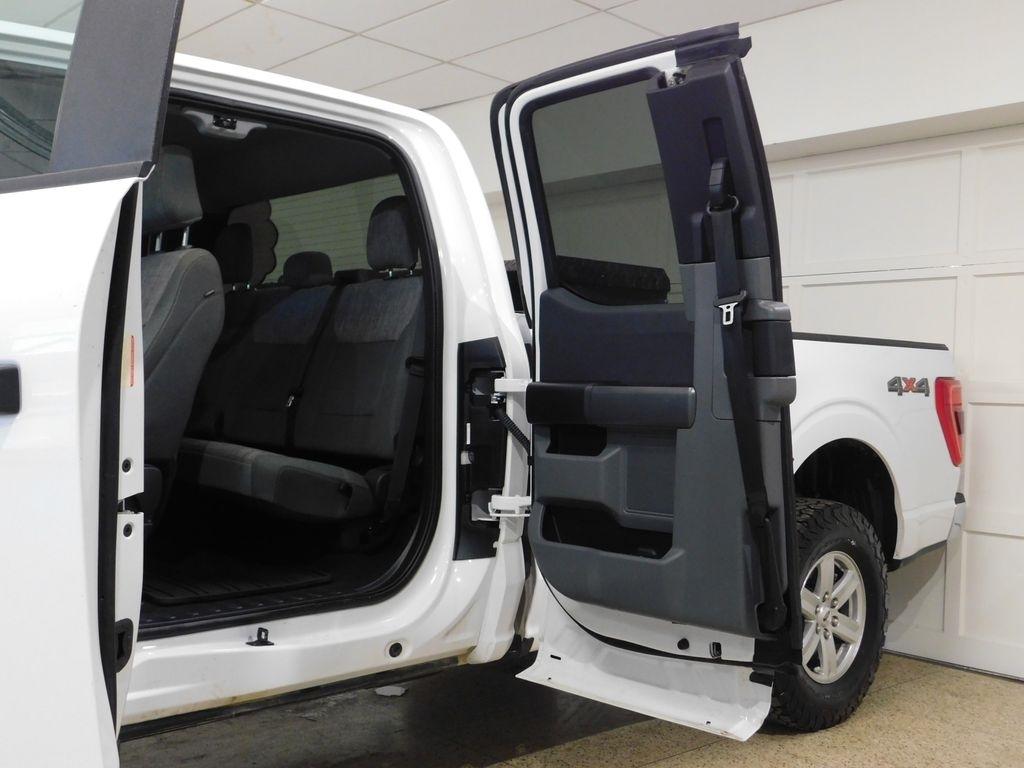 Ford F-150 XLT SuperCab 8-ft. Bed 4WD 2023