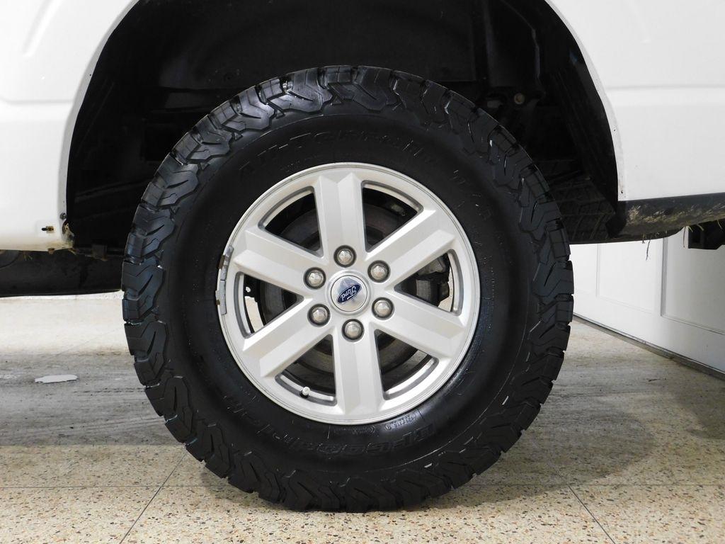Ford F-150 XLT SuperCab 8-ft. Bed 4WD 2023