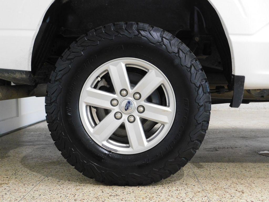 Ford F-150 XLT SuperCab 8-ft. Bed 4WD 2023