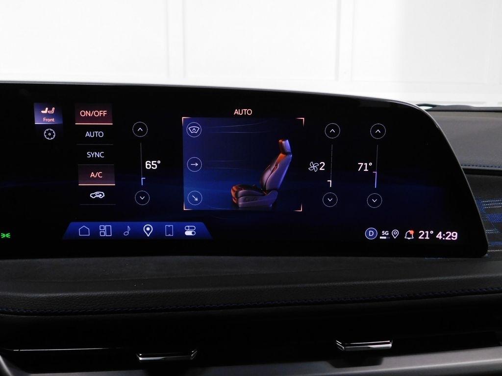 Cadillac XT4 Sport AWD 2024