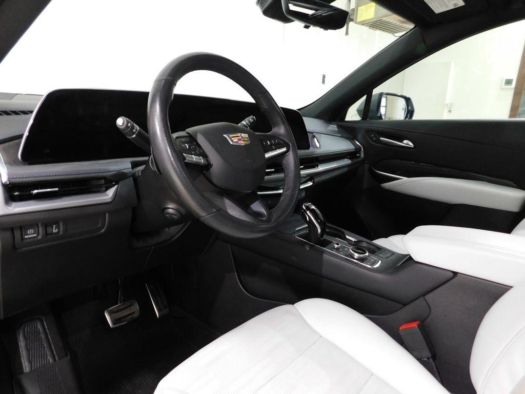 Cadillac XT4 Sport AWD 2024