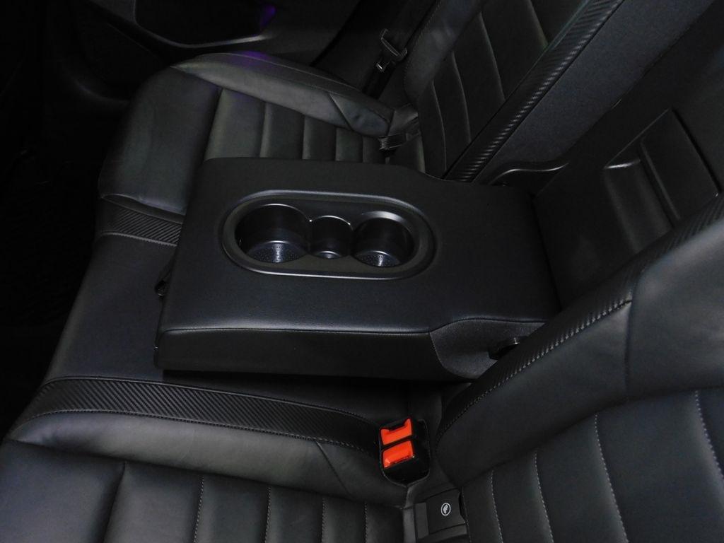 Volkswagen Golf R Base 6M 2022