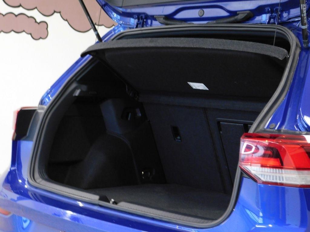 Volkswagen Golf R Base 6M 2022
