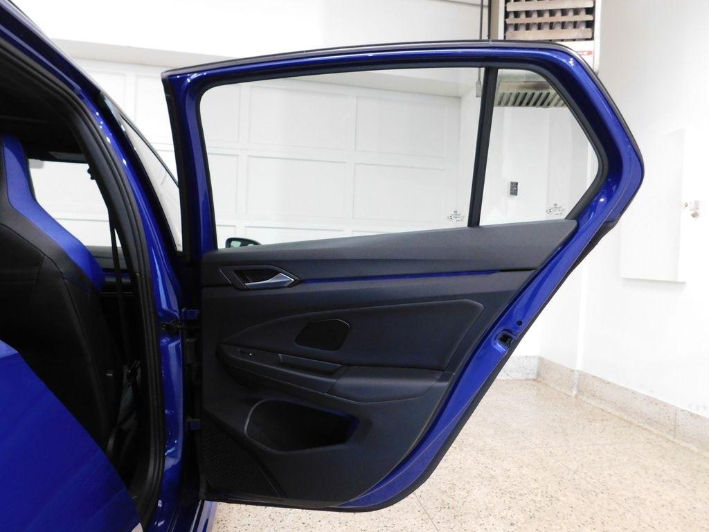 Volkswagen Golf R Base 6M 2022