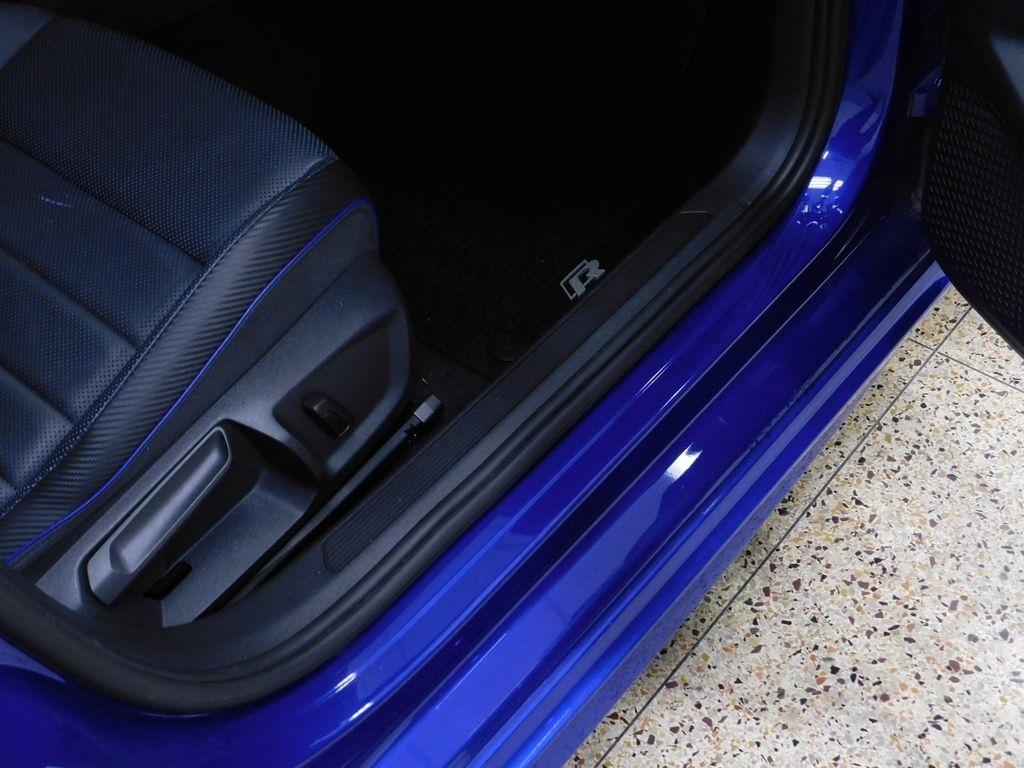 Volkswagen Golf R Base 6M 2022