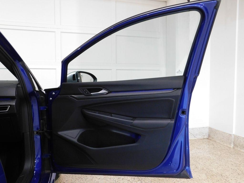 Volkswagen Golf R Base 6M 2022
