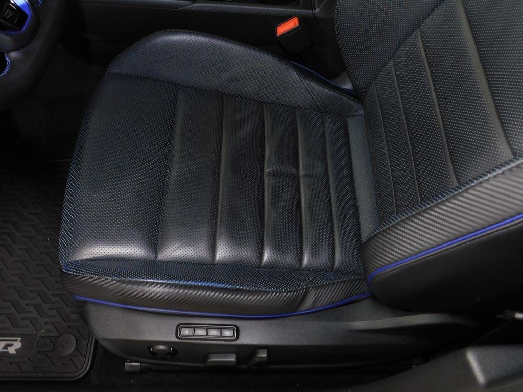 Volkswagen Golf R Base 6M 2022