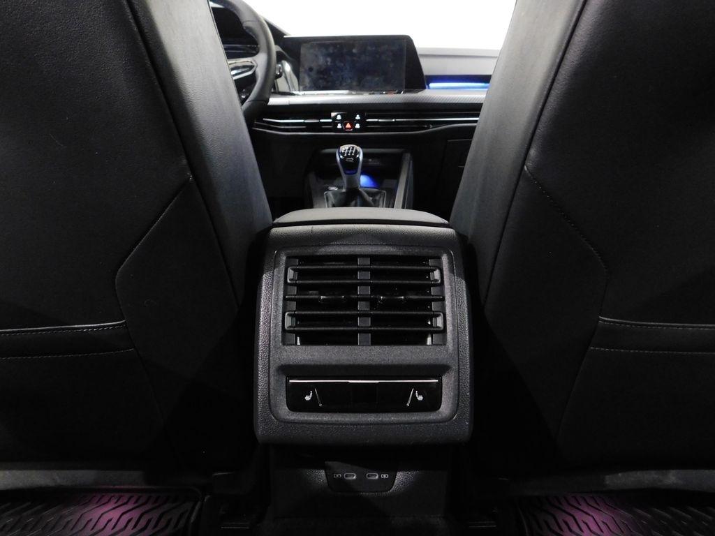 Volkswagen Golf R Base 6M 2022