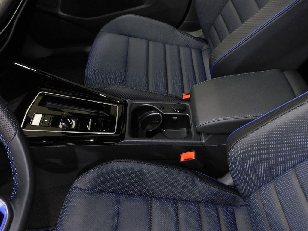 Volkswagen Golf R 2.0 TSI 2026