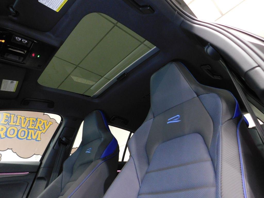 Volkswagen Golf R 2.0 TSI 2026