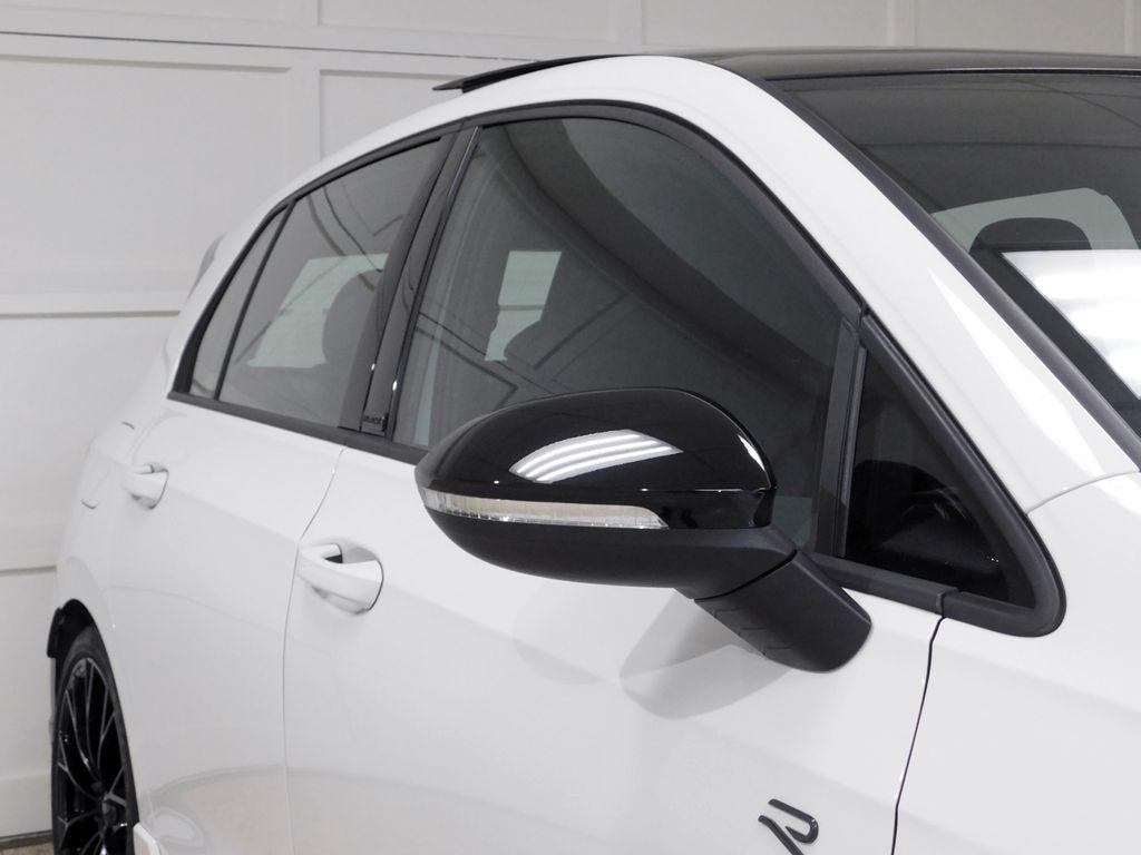 Volkswagen Golf R Black Edition 2025