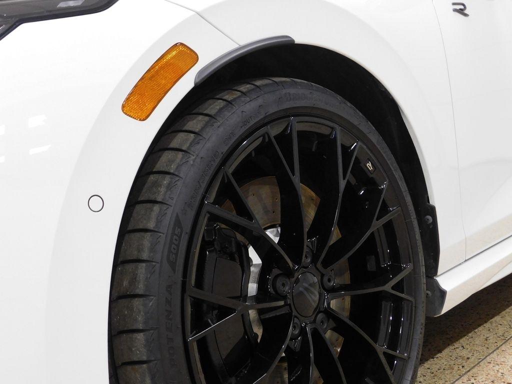 Volkswagen Golf R Black Edition 2025