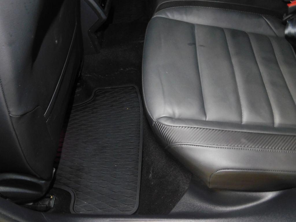 Volkswagen Golf R Black Edition 2025