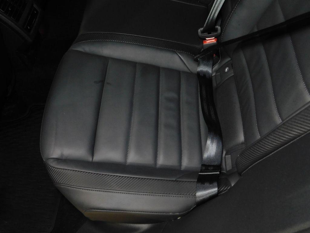 Volkswagen Golf R Black Edition 2025