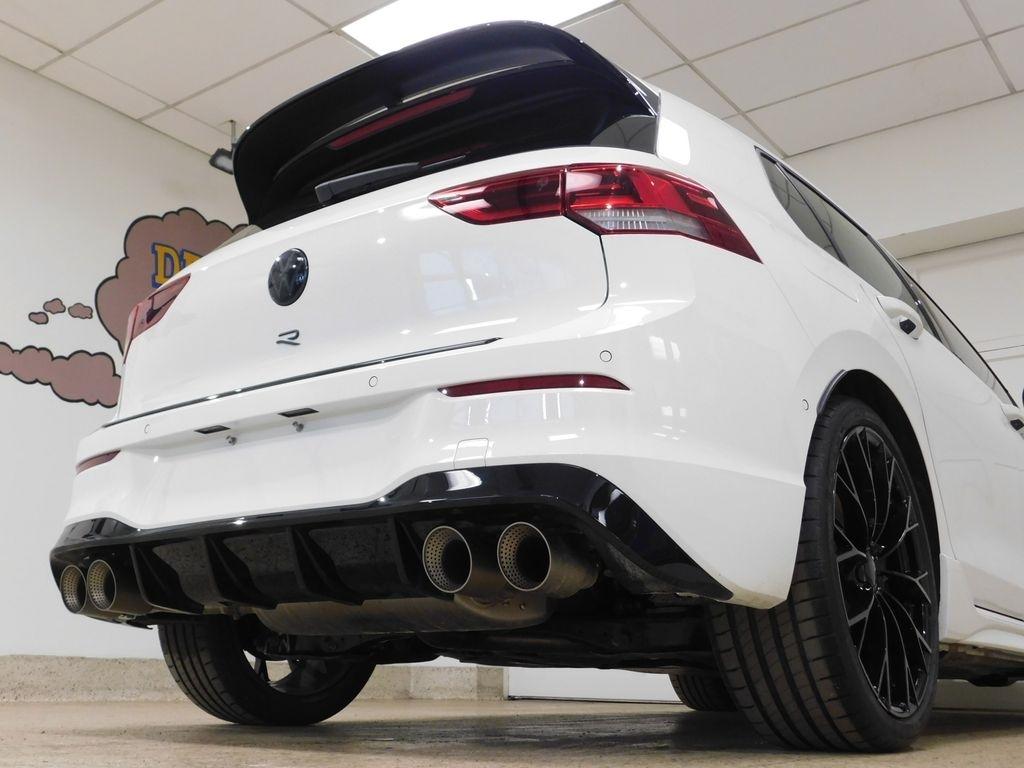 Volkswagen Golf R Black Edition 2025