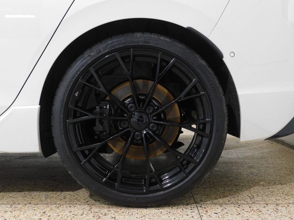 Volkswagen Golf R Black Edition 2025