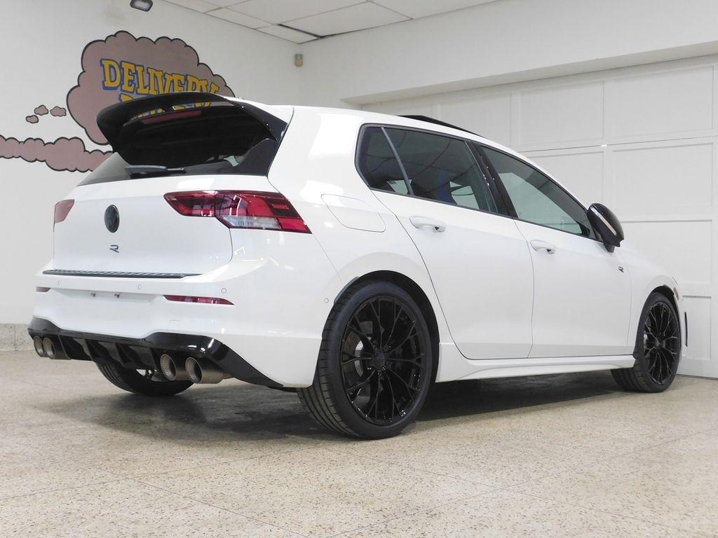 Volkswagen Golf R Black Edition 2025