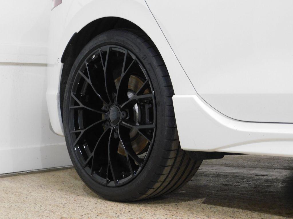 Volkswagen Golf R Black Edition 2025