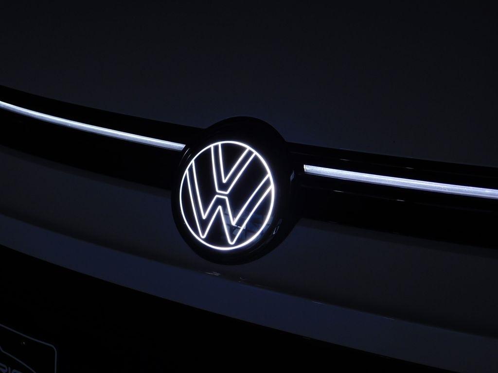 Volkswagen Golf R Black Edition 2025