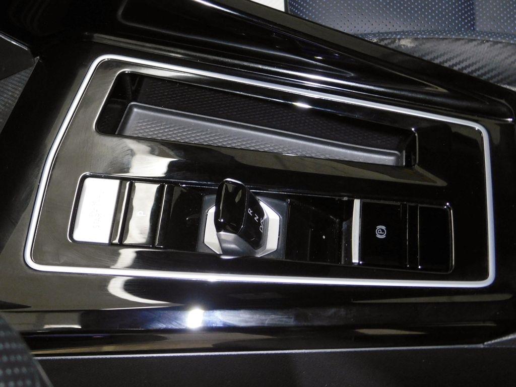 Volkswagen Golf R Black Edition 2025