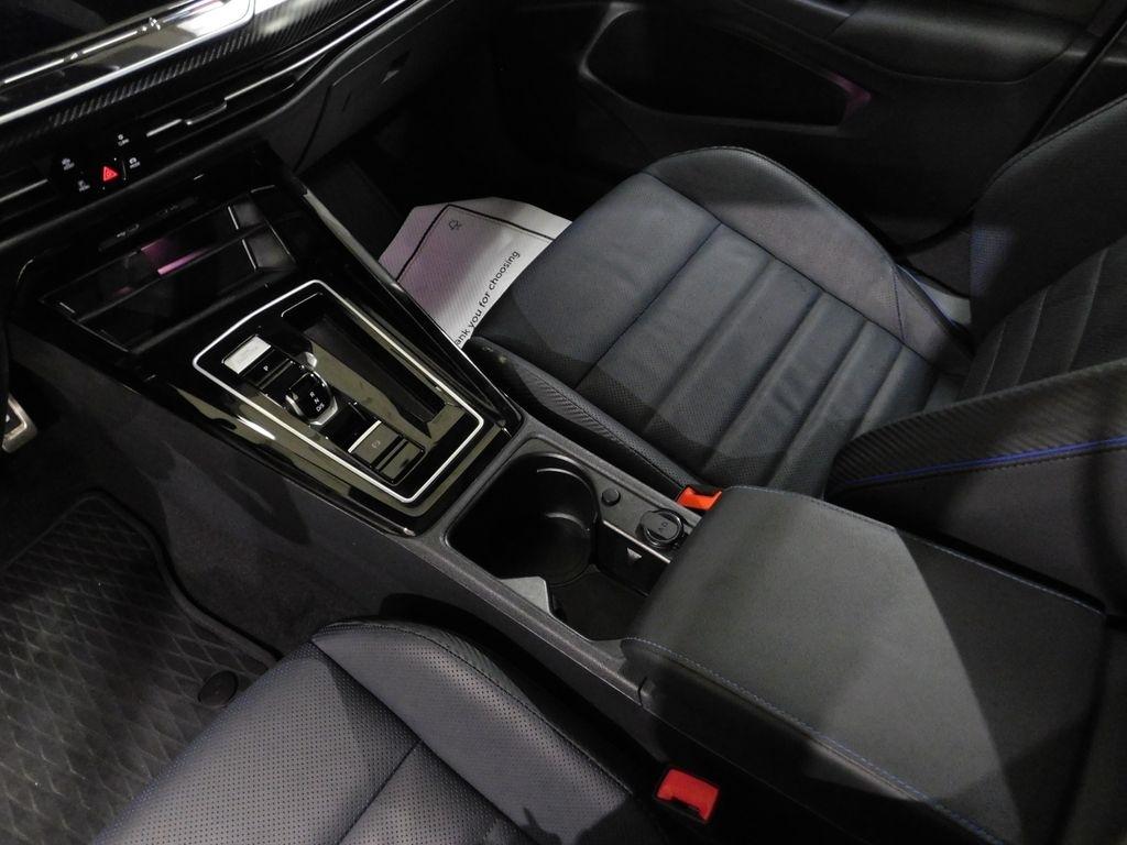 Volkswagen Golf R Black Edition 2025