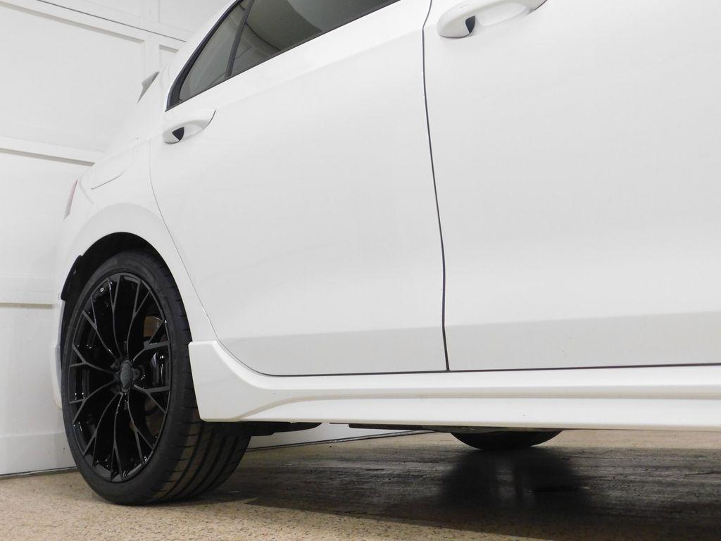 Volkswagen Golf R Black Edition 2025