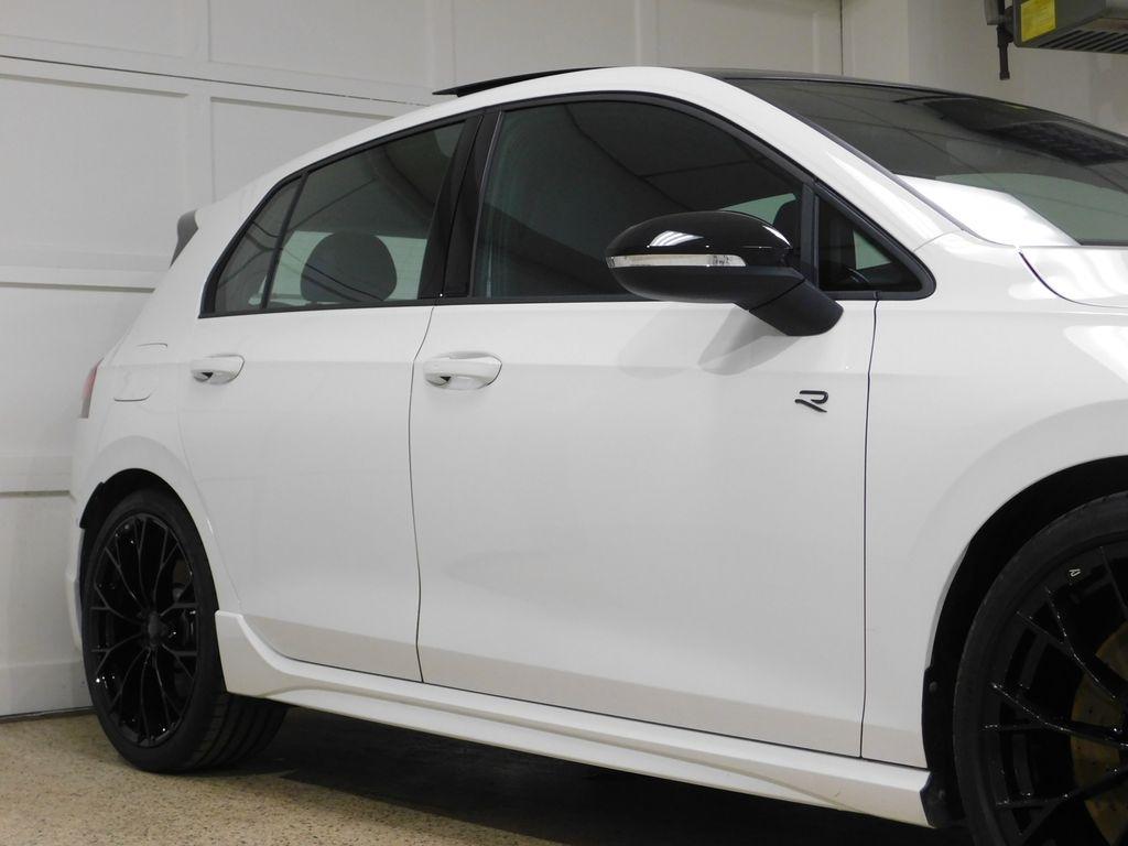 Volkswagen Golf R Black Edition 2025