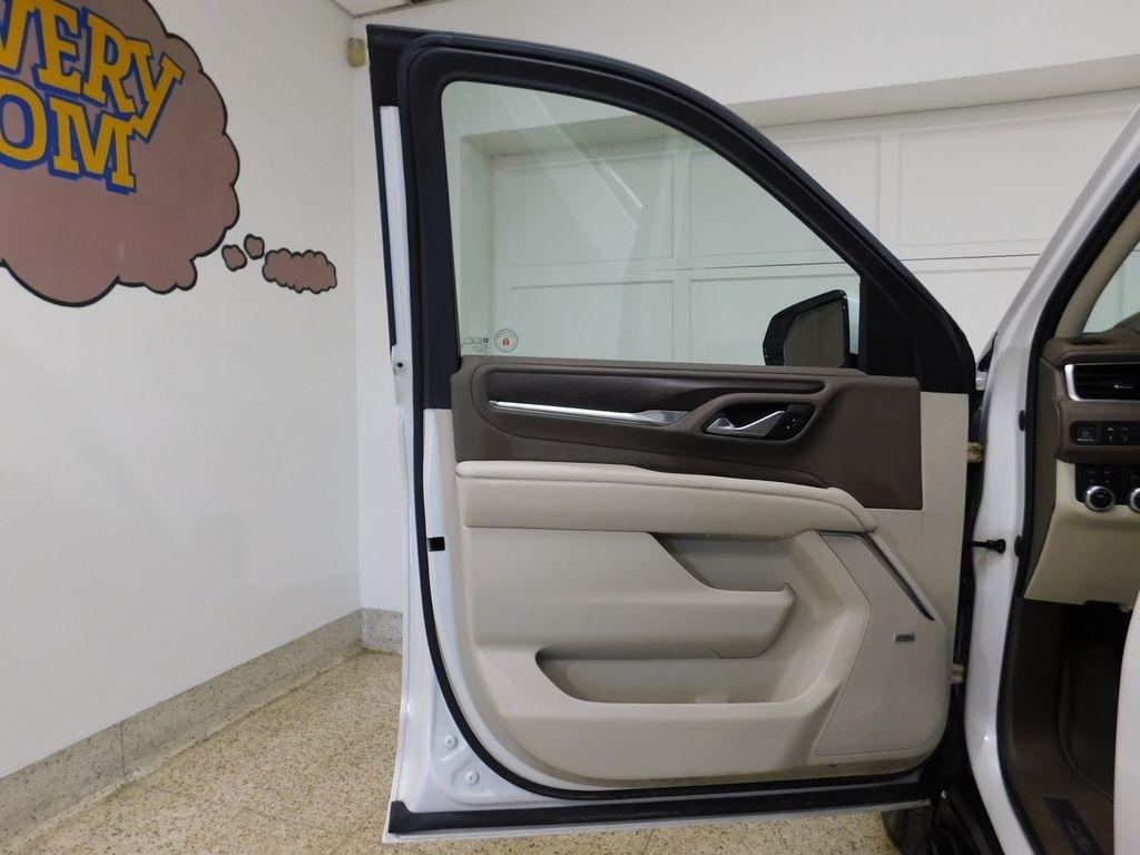 GMC Yukon Denali 4WD 2021