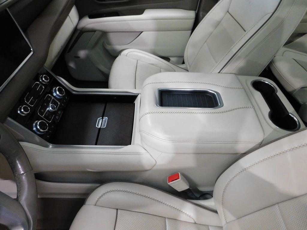 GMC Yukon Denali 4WD 2021