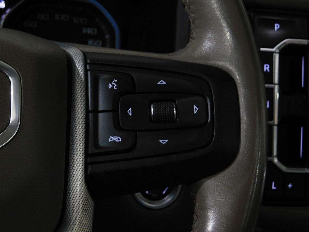 GMC Yukon Denali 4WD 2021