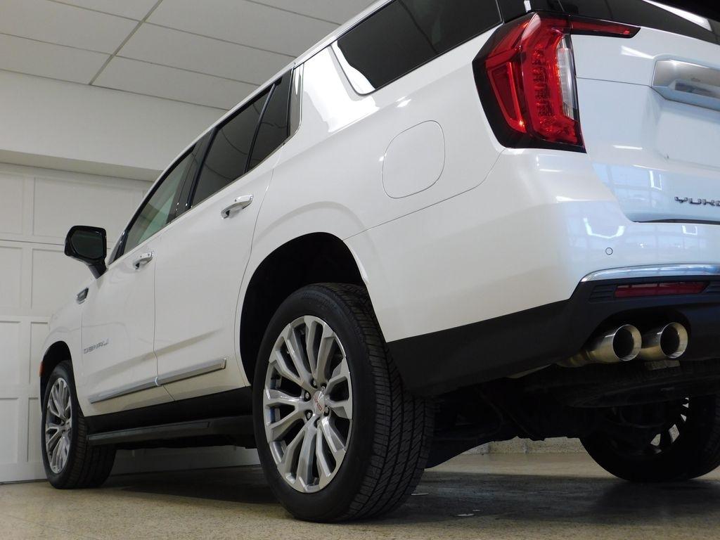 GMC Yukon Denali 4WD 2021
