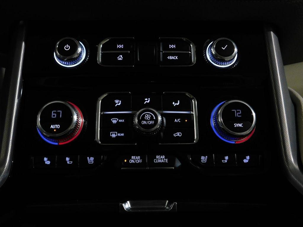 GMC Yukon Denali 4WD 2021