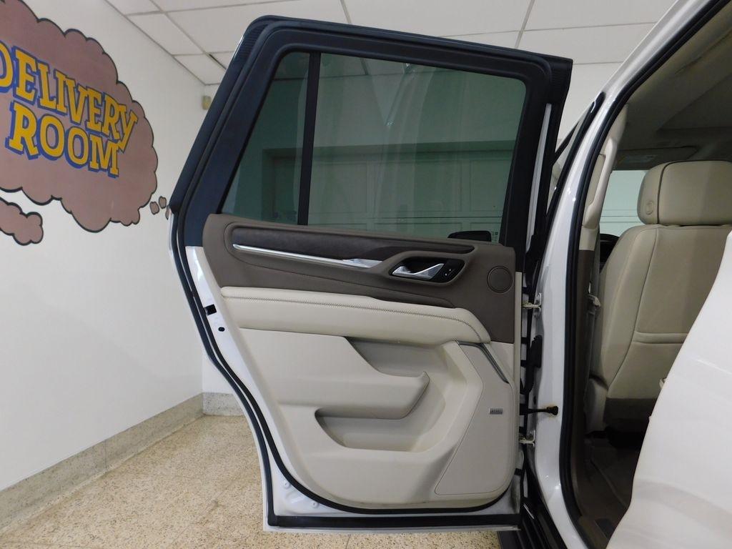 GMC Yukon Denali 4WD 2021