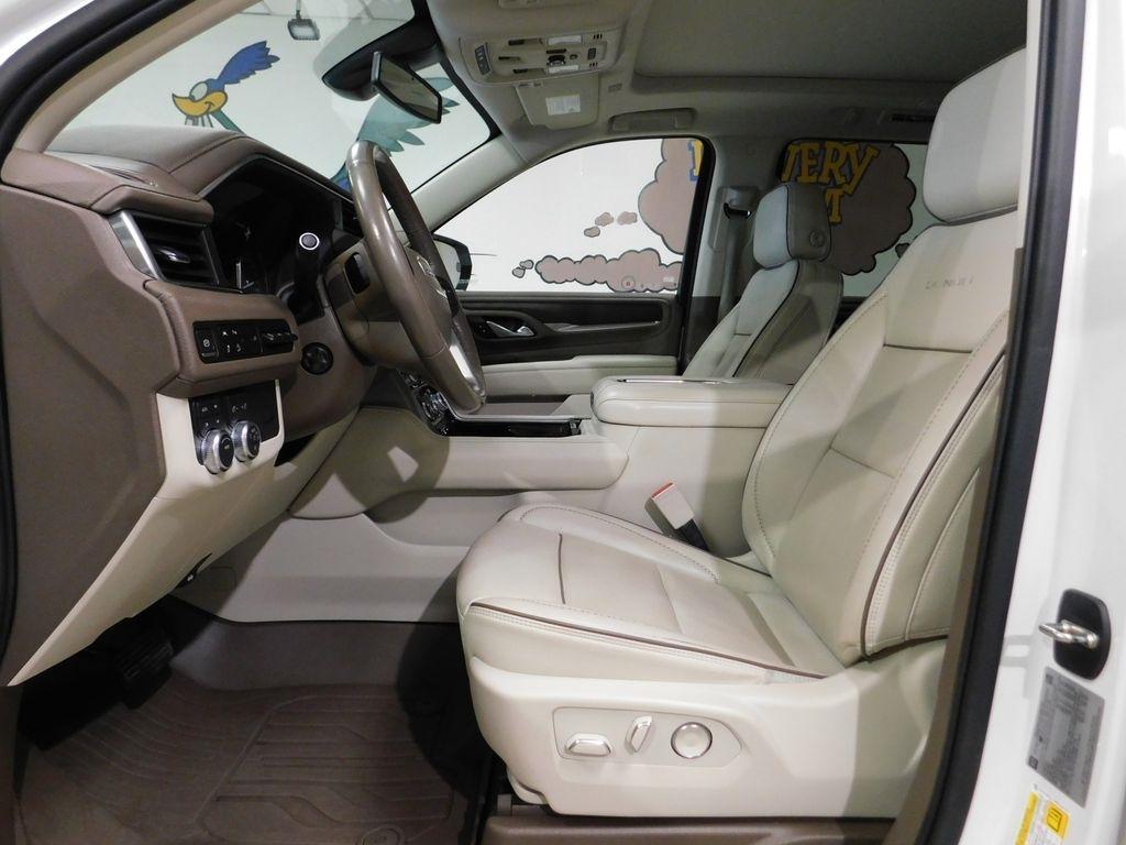 GMC Yukon Denali 4WD 2021