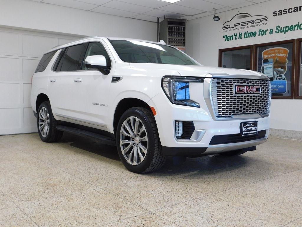 GMC Yukon Denali 4WD 2021