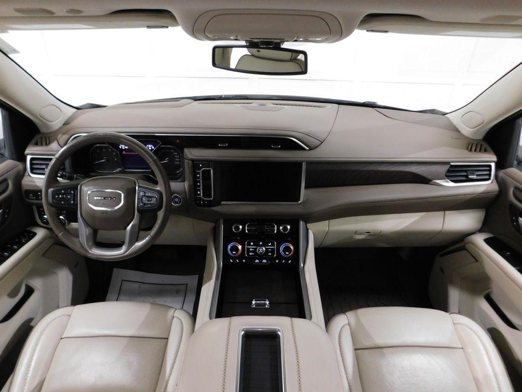 GMC Yukon Denali 4WD 2021