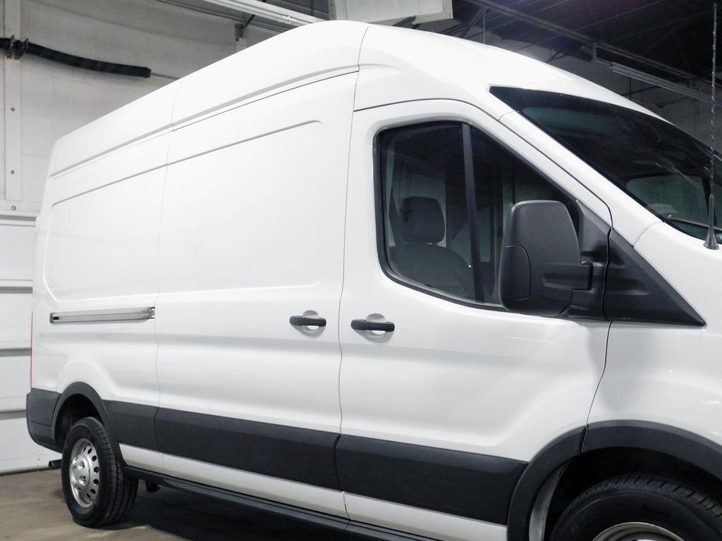 Ford Transit 250 Van High Roof w/Sliding Pass. 148-in. WB 2022
