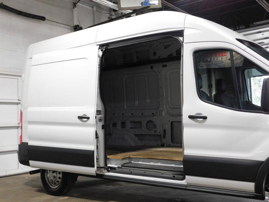 Ford Transit 250 Van High Roof w/Sliding Pass. 148-in. WB 2022