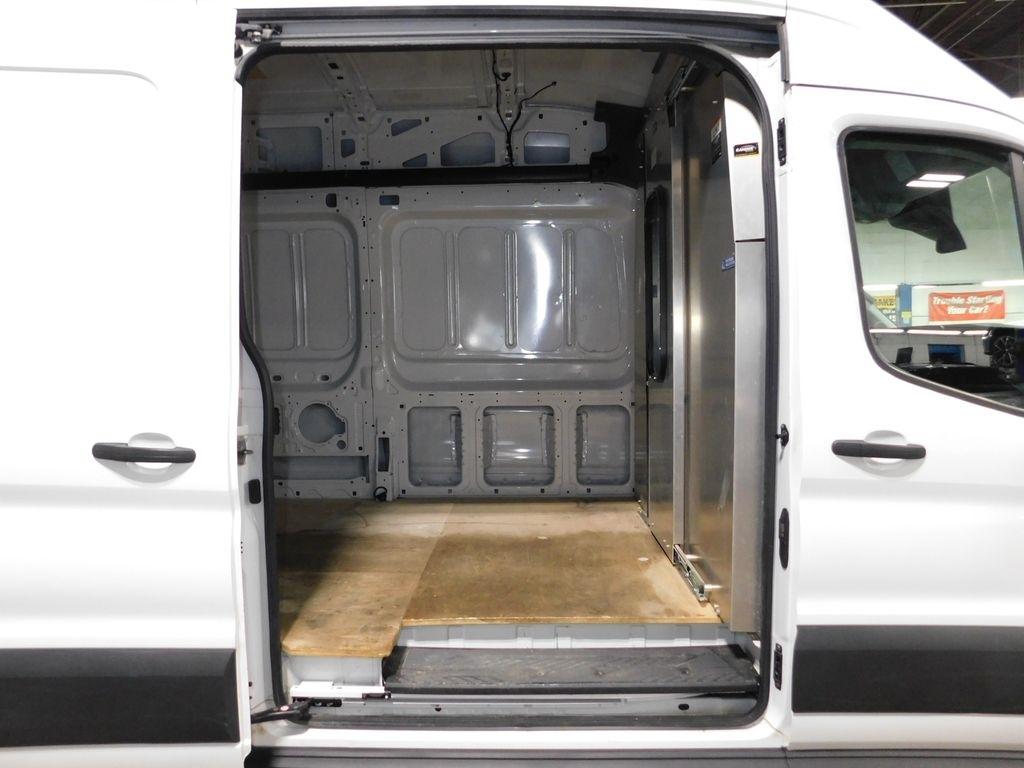 Ford Transit 250 Van High Roof w/Sliding Pass. 148-in. WB 2022