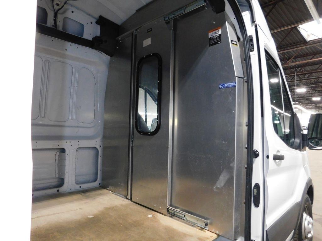 Ford Transit 250 Van High Roof w/Sliding Pass. 148-in. WB 2022