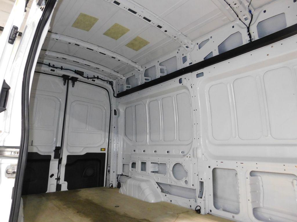 Ford Transit 250 Van High Roof w/Sliding Pass. 148-in. WB 2022