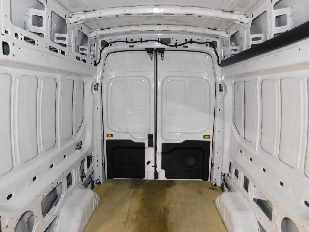 Ford Transit 250 Van High Roof w/Sliding Pass. 148-in. WB 2022