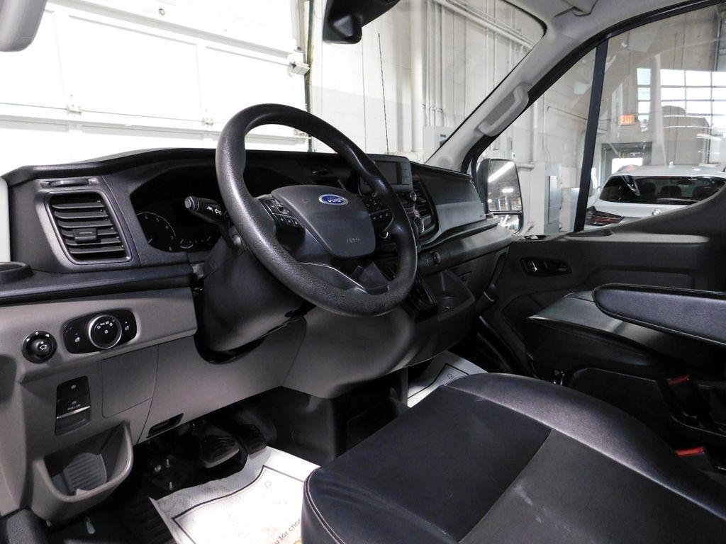 Ford Transit 250 Van High Roof w/Sliding Pass. 148-in. WB 2022