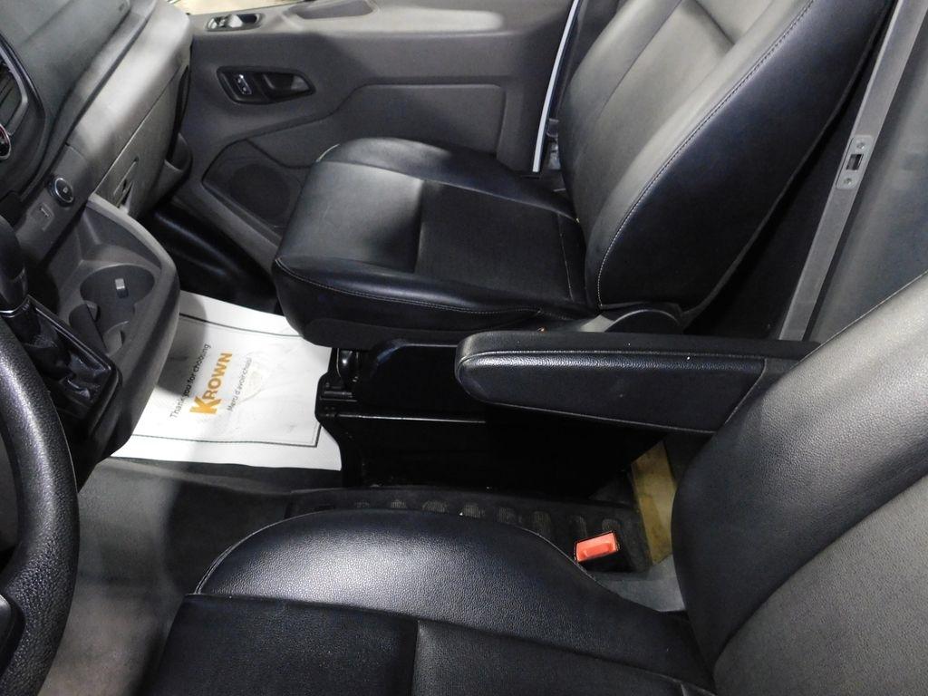 Ford Transit 250 Van High Roof w/Sliding Pass. 148-in. WB 2022