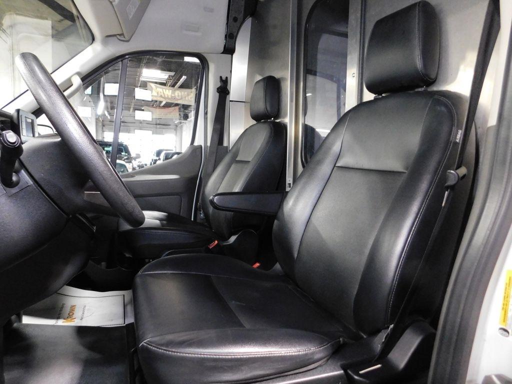 Ford Transit 250 Van High Roof w/Sliding Pass. 148-in. WB 2022