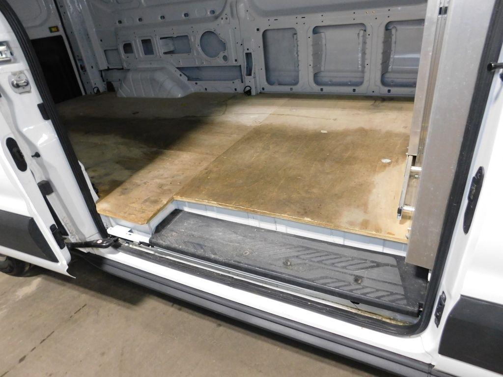 Ford Transit 250 Van High Roof w/Sliding Pass. 148-in. WB 2022