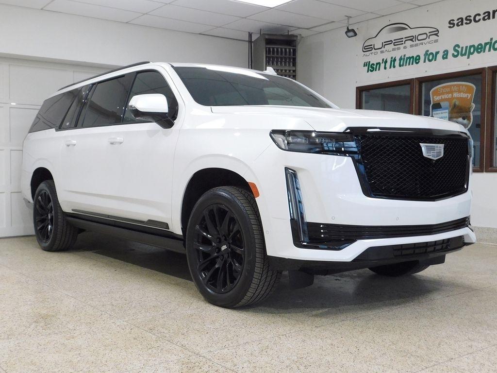 Cadillac Escalade ESV Sport AWD 2024