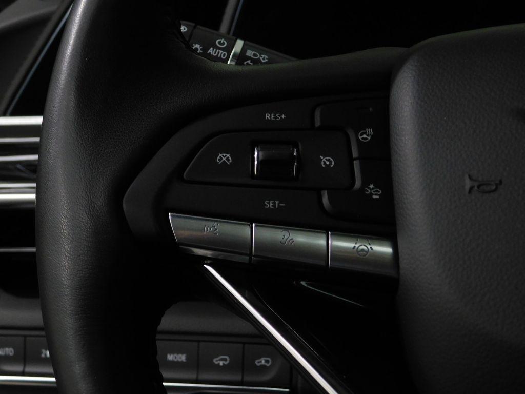 Cadillac Escalade ESV Sport AWD 2024